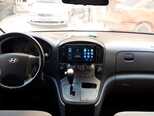 Hyundai H-1-6