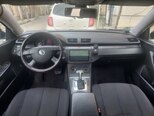 Volkswagen Passat-5