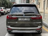 BMW X7-1
