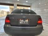 Volkswagen Jetta-2