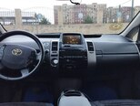 Toyota Prius-9