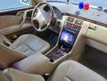 Mercedes E 320-9