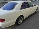 Mercedes E 320-6