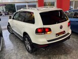 Volkswagen Touareg-7