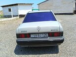 Mercedes 190-2