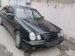 Mercedes E 220-4