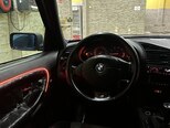 BMW 318-13