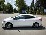 Kia Cerato-5