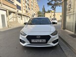 Hyundai Accent-1
