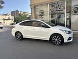 Hyundai Accent-3