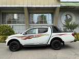 Mitsubishi L200-8