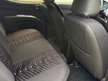 Mitsubishi L200-13
