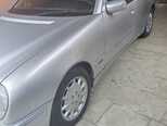 Mercedes E 220-3