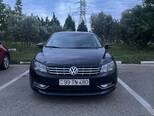 Volkswagen Passat-1