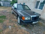 Mercedes 190-21