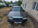 Mercedes 190-19