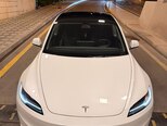 Tesla Model 3-1