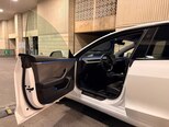 Tesla Model 3-7
