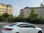 Hyundai Elantra-10