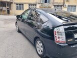 Toyota Prius-3