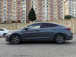Hyundai Elantra-8