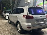 Hyundai Santa Fe-5