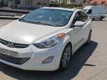 Hyundai Elantra-1