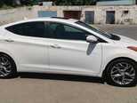 Hyundai Elantra-3