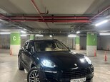 Porsche Macan-11
