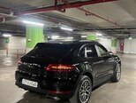 Porsche Macan-9