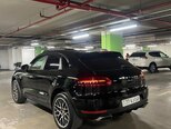Porsche Macan-7