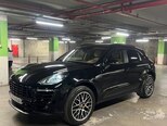 Porsche Macan-5
