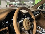 Porsche Macan-16