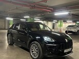 Porsche Macan-4