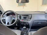 Kia Rio-5