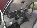 Ford Transit-10