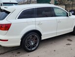 Audi Q7-3