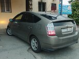 Toyota Prius-2