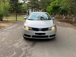 Kia Cerato-4