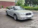 Hyundai Sonata-1