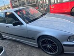 BMW 323-4
