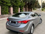 Hyundai Avante-9