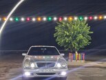Mercedes E 240-1