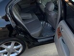 Nissan Maxima-5
