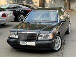 Mercedes E 220-2