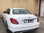 Mercedes C 220 d-3