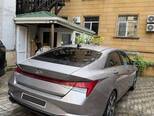 Hyundai Elantra-4
