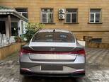 Hyundai Elantra-3