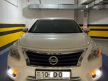 Nissan Altima-1