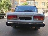 LADA (VAZ) 2107-2